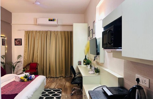 Greater Noida Apartment | 42 m² Apartment ∙ 2 guests