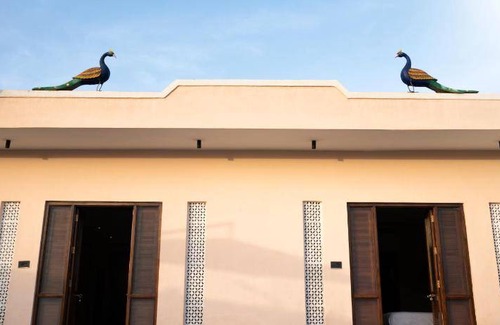 Udaipur City Centre Resort | 420 m² Resort ∙ 4 bedrooms ∙ 10 guests