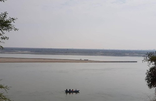 Phulpur Resort | 44 m² Resort ∙ 5 bedrooms ∙ 6 guests