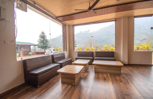Dehradun Resort | 45 m² Resort ∙ 6 guests