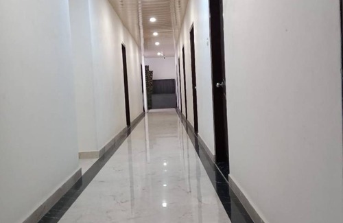 Kanpur House | 470 m² House ∙ 16 bedrooms ∙ 30 guests