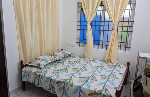 Kumbalam House | 50 m² House ∙ 2 bedrooms ∙ 2 guests