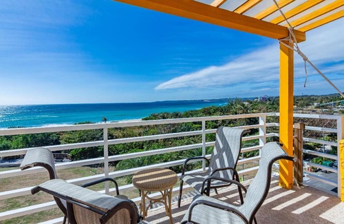Big Beach Hotel | 50 m² Motel ∙ 3 guests