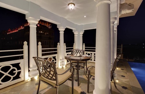 Shavri Colony Hotel | 500 m² Hotel ∙ 3 guests