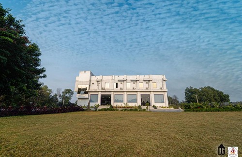 Hazaribagh Hotel | 60 m² Hotel ∙ 3 guests