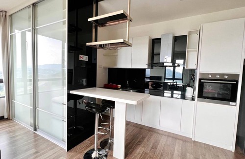 Cheras House | 600 m² House ∙ 1 bedroom ∙ 2 guests
