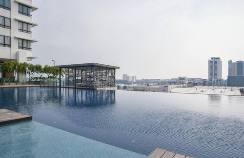 Usj 1 Apartment | 603 m² Apartment ∙ 2 bedrooms ∙ 3 guests
