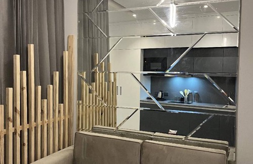 Noida Apartment | 645 m² Serviced apartment ∙ 2 guests
