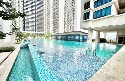 Shah Alam House | 750 m² House ∙ 2 bedrooms ∙ 10 guests