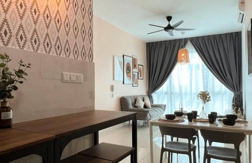 Bandar Sunway Hotel | 80 m² Hotel ∙ 3 bedrooms ∙ 8 guests