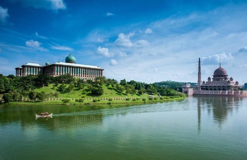 Presint 15 Apartment | 800 m² Apartment ∙ 3 bedrooms ∙ 7 guests