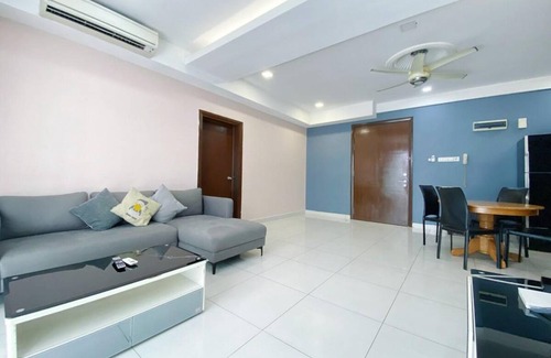 Chow Kit House | 800 m² House ∙ 2 bedrooms ∙ 8 guests