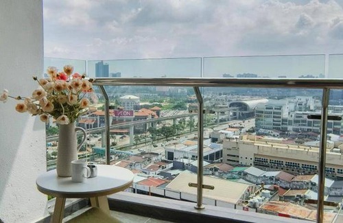 Bandar Puchong Jaya Apartment | 85 m² Apartment ∙ 3 bedrooms ∙ 10 guests