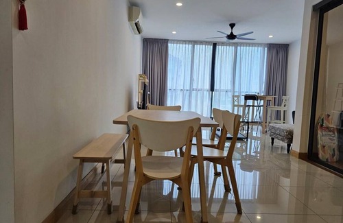 Kampung Kerinchi Apartment | 92 m² Apartment ∙ 3 bedrooms ∙ 6 guests