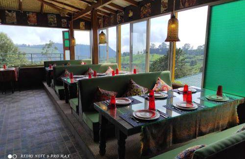 Wellington Hotel | 92 m² Hotel ∙ 5 bedrooms ∙ 9 guests