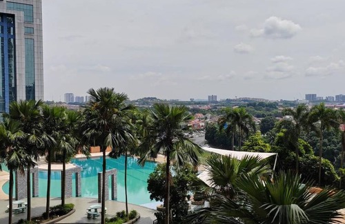 Usj 1 House | 92 m² House ∙ 3 bedrooms ∙ 7 guests