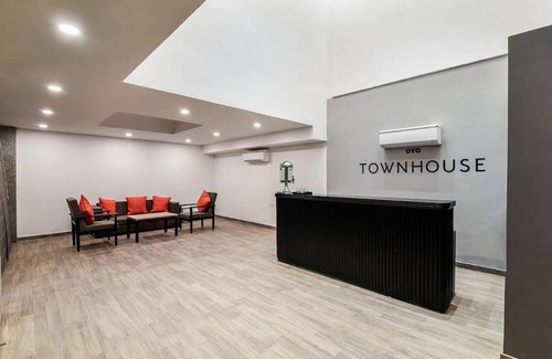 Pashim Vihar Hotel | 97 m² Hotel ∙ 2 guests