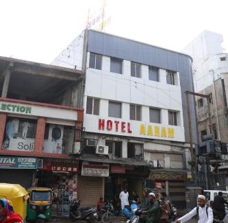 Ahmedabad City Centre Hostel | aaram ac dormitory