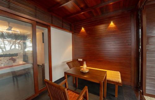 Alappuzha House | Ananda Marari Beach Villa