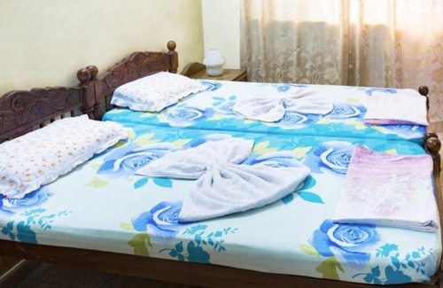 Sinquerim Apartment | Apartment with parking in Candolim, Goa, by GuestHouser 62124
