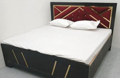 Ayodhya Hotel | Awadh Biharee Inn