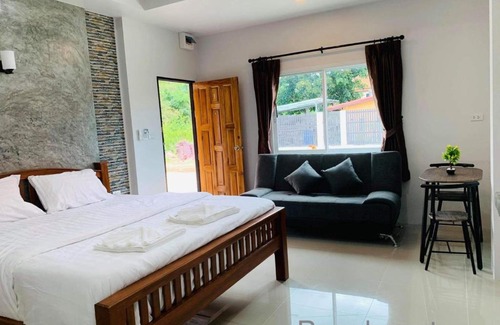 Chalong Apartment | Baan Boonta