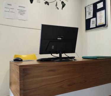 New Delhi Hostel | Back Stayz Delhi