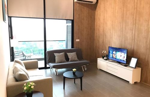 Brickfields Apartment | Bangsar LRT Suites EST by LSA