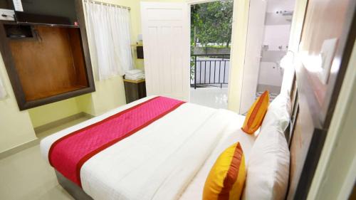 Nedumbassery Hotel | Base9 Cochin Airport Hotel