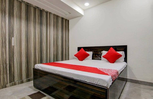 Rajouri Garden Bed & Breakfast | Bed and breakfast ∙ 3 guests