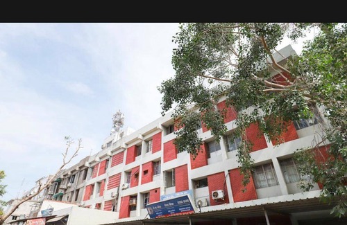 Gandhinagar Bed & Breakfast | Bed and breakfast