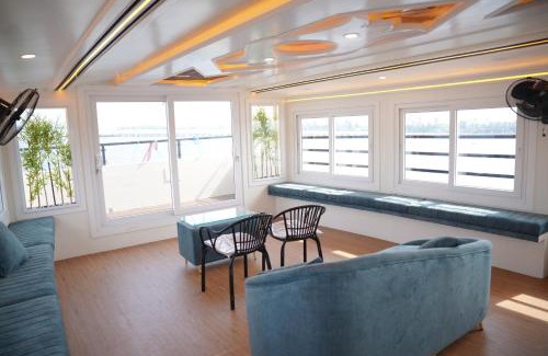 Alappuzha Boat Rental | Bed O Inn