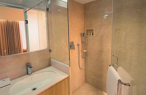 Ahmedabad Hotel | Biznotel by Pride Motera