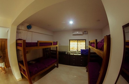 Candolim Hostel | Bonds Hostel