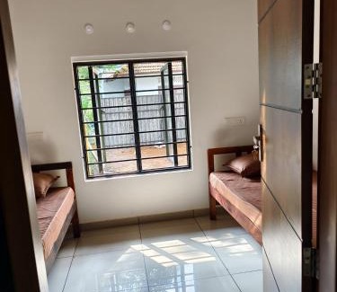Aryad South House | Carmel Stay