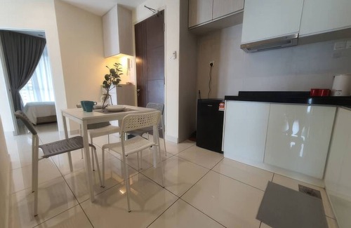 Bandar Tun Razak Condo | Central Residence - Free Gym Pool