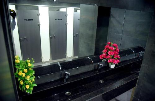 Ahmedabad City Centre Hostel | Charyana Backpackers
