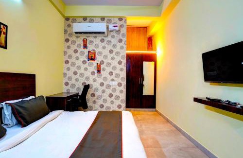 Ghaziabad Hotel | Collection O Liv Inn
