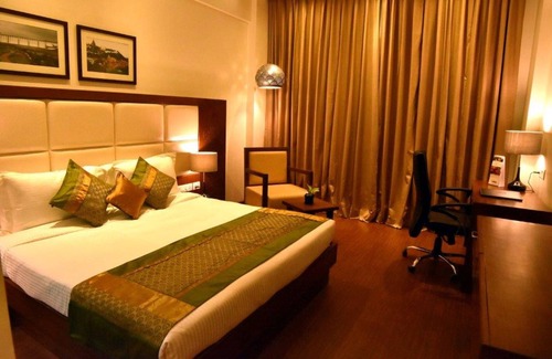 Vadodara Hotel | Comfort Inn Donil