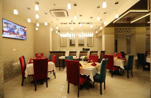 Pink City Hotel | Comfort Inn Sapphire - A Inde Hotel