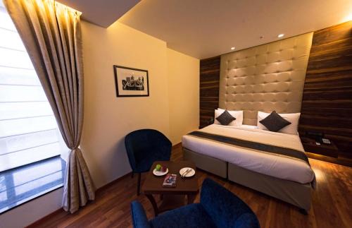 Barakhamba Hotel | Connaught Royale Delhi