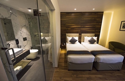 Barakhamba Hotel | Connaught Royale