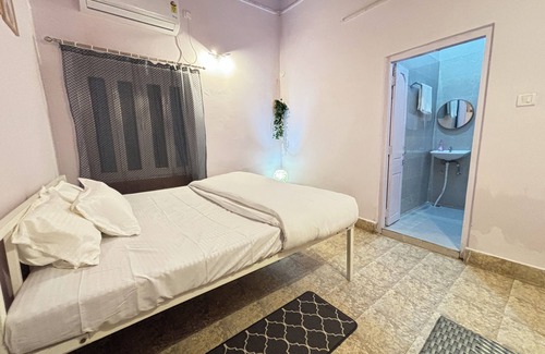 Sigra Hostel | Dormtales Varanasi - Homely Hostel