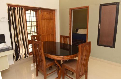 Palayam Apartment | DOWN TOWN HOLIDAYS