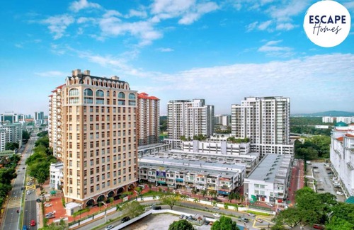 Petaling Jaya Apartment | Escape Homes @ Pinnacle Kelana Jaya