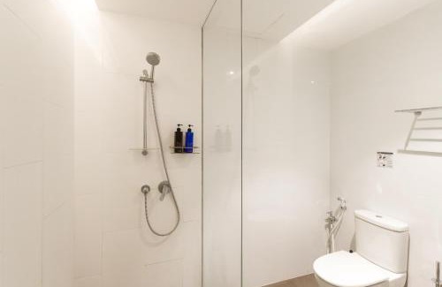 Brickfields Apartment | EST Suites Bangsar by Airhost