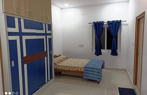 Dr AS Rao Nagar Apartment | F2- 2bedroom hill view unit with covered parking