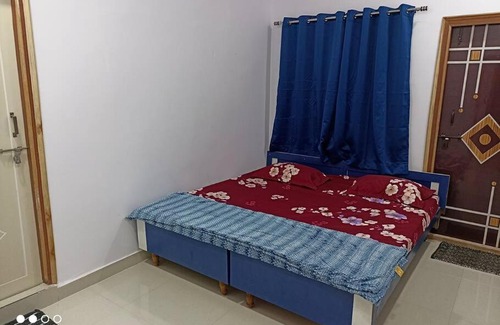 Dr AS Rao Nagar Apartment | F2- 2bedroom hill view unit with covered parking