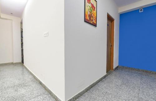 Malviya Nagar Hotel | FabHotel Silver Stay 02