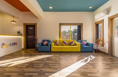 Zirad Hostel | goSTOPS Alibaug